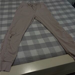 Lululemon light pink lined Dance Studio joggers Size 8
